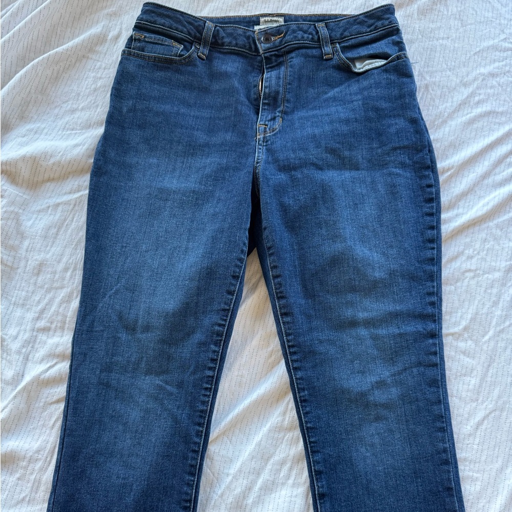 👖 LL Bean Straight Fit Jeans (Size 12) - Classic & Timeless 👖